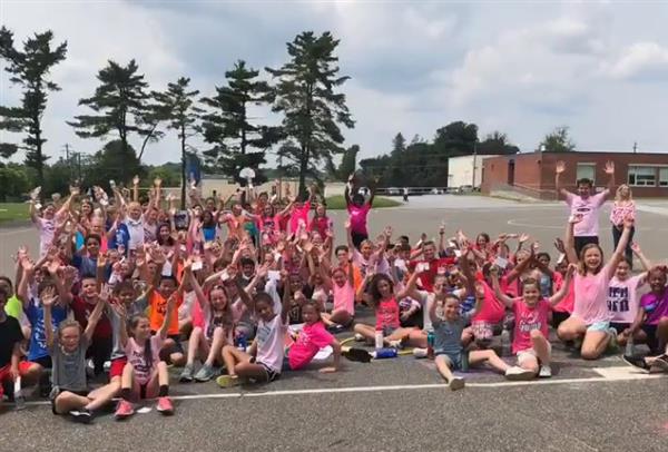 Fern Hill Elementary raises money for Unite for Her 